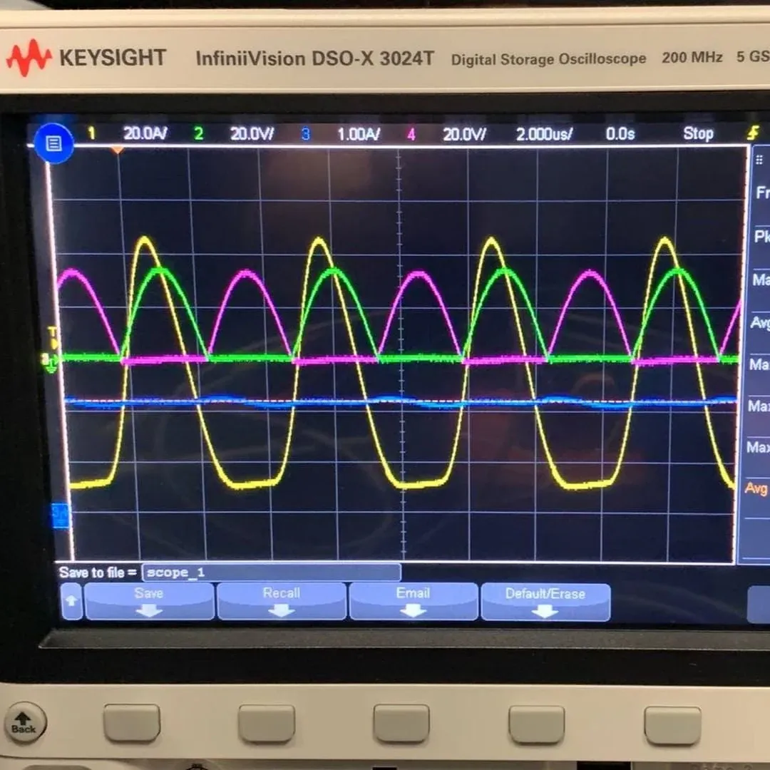 Oscilloscope showing the switching voltages